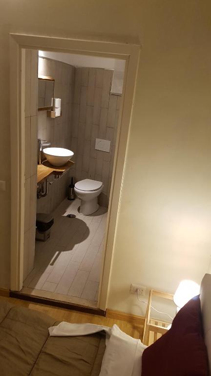 Rome Apartment Colosseo S 1 Floor - image 4