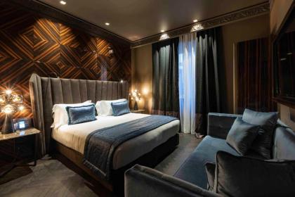 U-Visionary Roma Hotel 