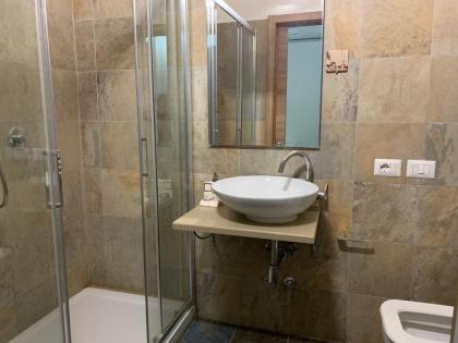 Golden Nice Apartment - image 12