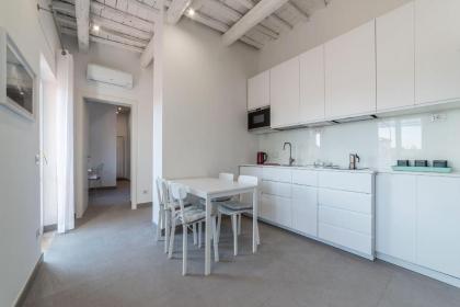 Piazza Navona Panoramic Penthouse - image 6