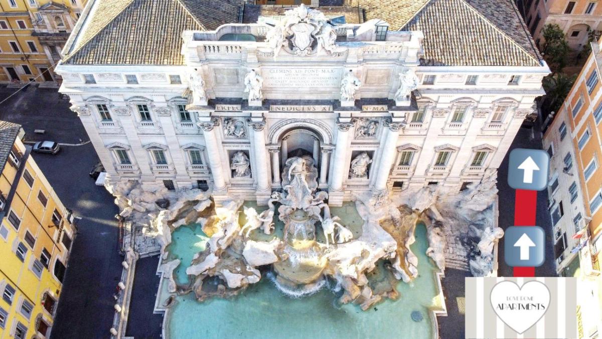 Luxury Trevi Fountain - Your Italian Holidays - image 5