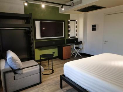 MOVIE MOVIE HOTEL - image 10