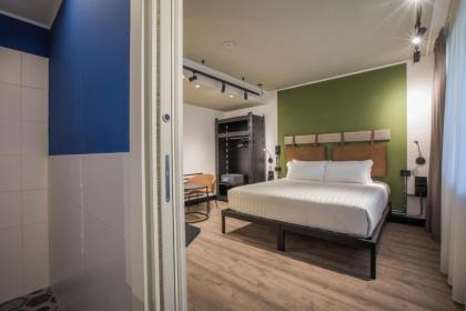 MOVIE MOVIE HOTEL - image 15