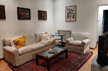 Lanza Tomasi Apartment - centre - image 3