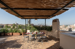 Colosseum Rooftop Studio - image 4