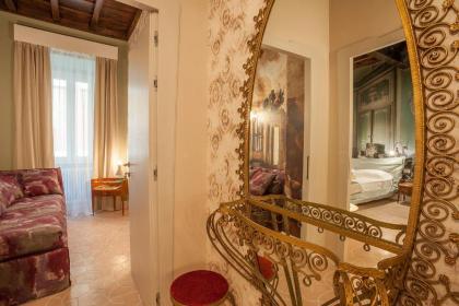 Dimora Trevi Suite - image 11