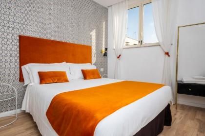 The Vista Rooms & Terrace - image 10