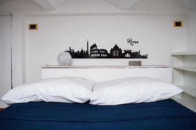 san Pietro Within Walking Distance Loft - image 2