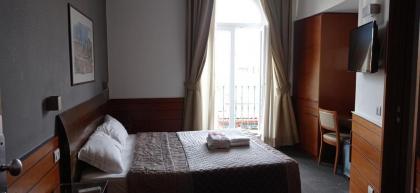 Romalive Hotel - image 18