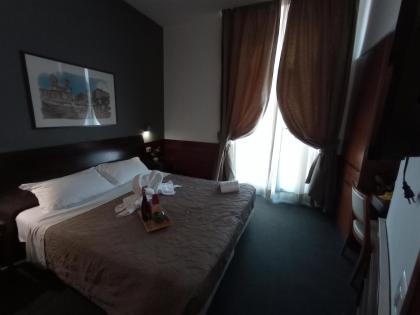 Romalive Hotel - image 29