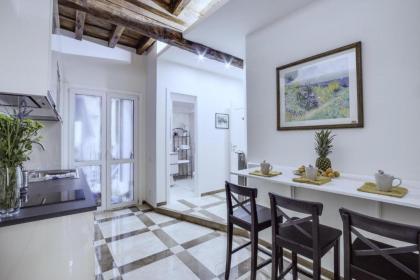 iFlat Trevi's Stylish Paradise - image 3