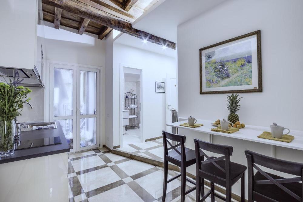 iFlat Trevi's Stylish Paradise - image 3
