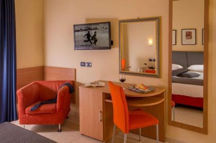 Best Western Blu Hotel Roma - image 5