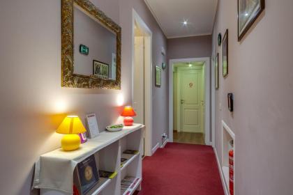 Raphael Rooms - image 20
