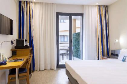 B&B Hotel Roma Tuscolana San Giovanni - image 4