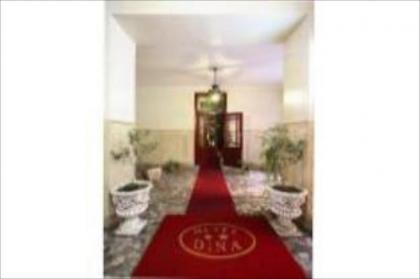 Hotel Dina