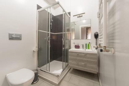 Smart Holidays Roma B&B - image 8