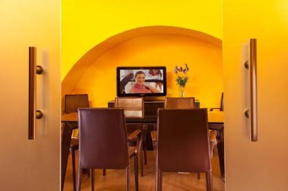 Hotel Cosmopolita - image 2