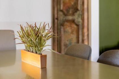 iFlat Margutta Colors on Canvas Apartment - image 11