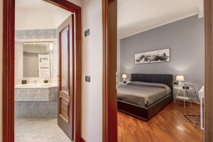 DIAMOND 2 Lux Apartment  - image 18