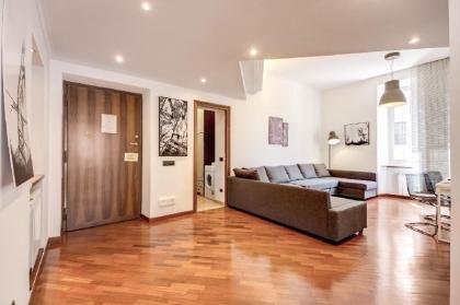 DIAMOND 2 Lux Apartment  - image 3
