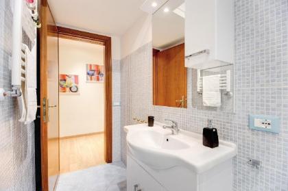 TOPAZ Apartment - image 4