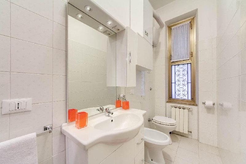 LITTLE JEWEL Apartment - image 4