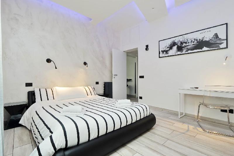 LITTLE GEM Apartment WI-FI A/C Netflix - image 5