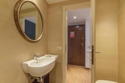 Borghetto Colli Lanzi Studio Flat - image 19