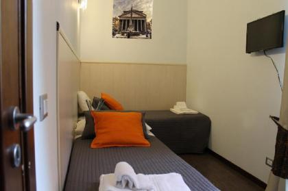VaticanSantamaura39-Family 2-room apt.near museums - image 11