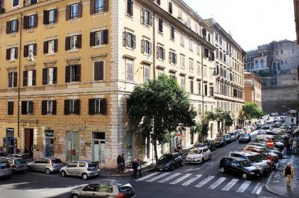 VaticanSantamaura39-Family 2-room apt.near museums - image 7
