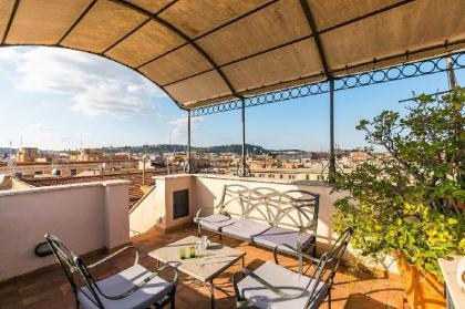 Saint Peter luxury terrace attic Rome 