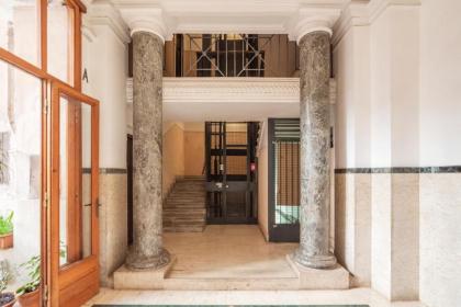 Porta Pia  Villa torlonia Apartment with Balcony