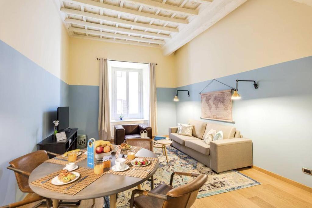 Splendid Home Pantheon - image 3