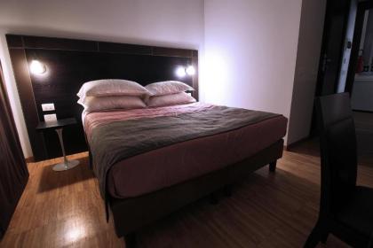 Guest House della Valle Roma - image 20