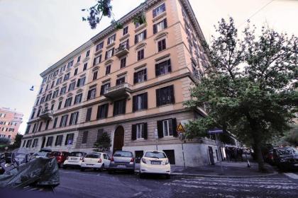 Guest House della Valle Roma - image 3