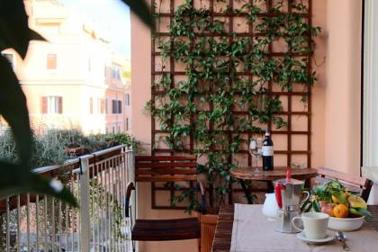 Deco's Place Roma Teodora - image 8