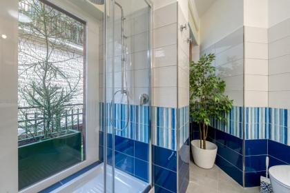 Flatinrome Vatican Suites - image 16