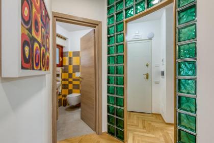 Flatinrome Vatican Suites - image 19