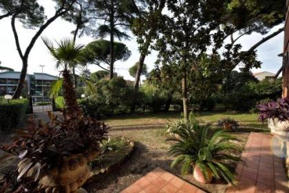 Comfort Rooms Villa Gaia Tor Vergata - image 3