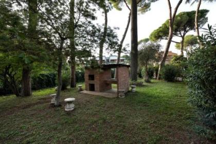 Comfort Rooms Villa Gaia Tor Vergata - image 9