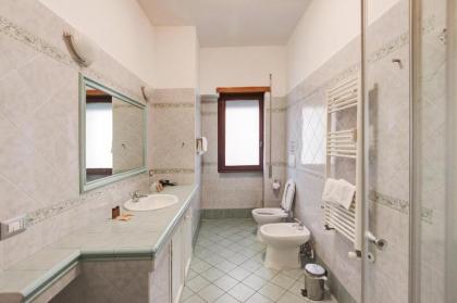 Rome Suite Vatican - image 10