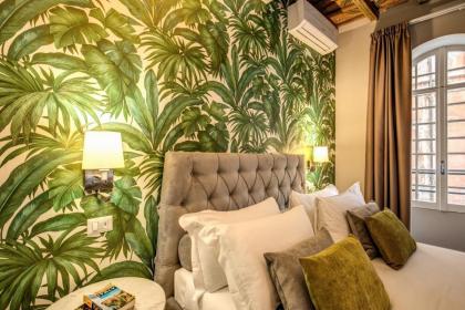 Vite 21 Luxury Room - image 3