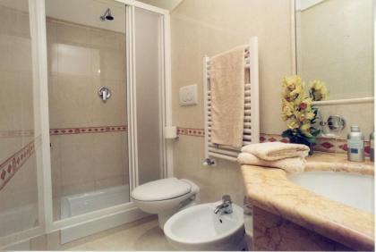 MAGIC HOUSE - image 6