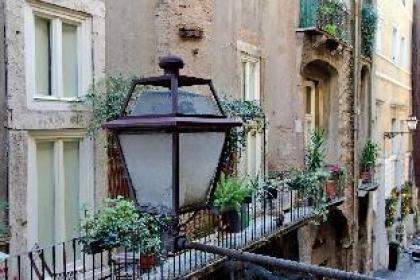 B&G Navona Confort Apartment - image 4