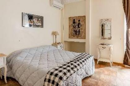Apartment For 4 People - image 7