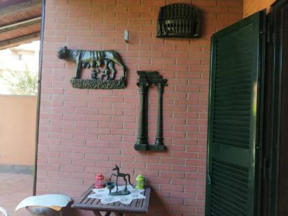 luxury 3-Bedrooms villa near the sea in Rome - image 24