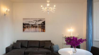 Karan's Aparment Rental in Rome - image 12