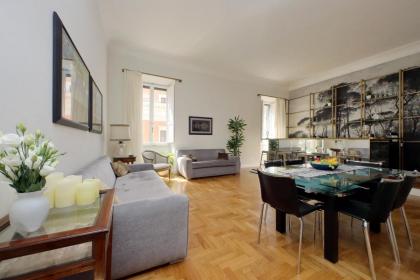 TreasureRome - Quattro Fontane Luxury Apartment Rome 
