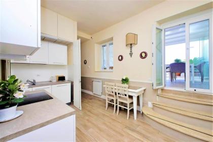 Bellezza Al Colosseo - B&B & Apts - image 12